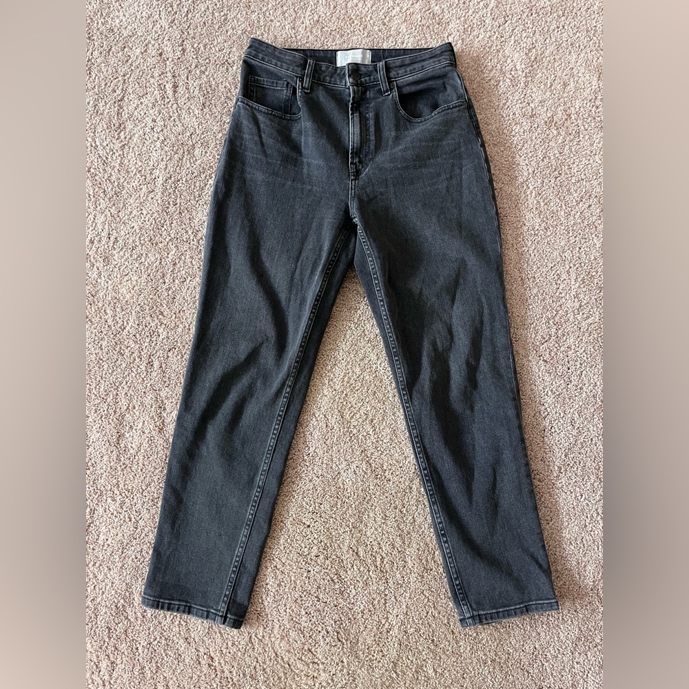 Everlane curvy 90s cheeky jean